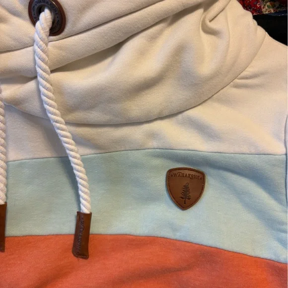 Wanakome Blue and Orange Cowl Neck Hoodie Size Medium - Picture 5 of 9